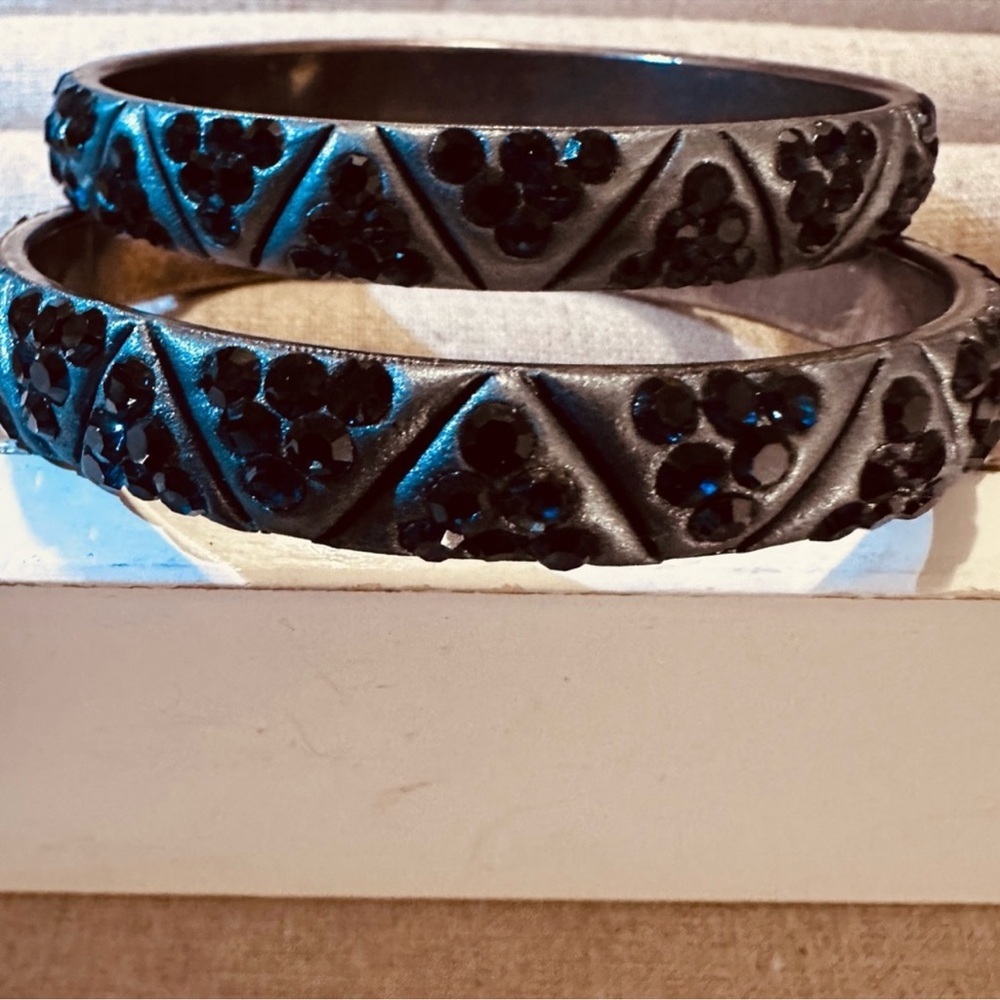 Chamak By Priya | Bracelet | Pair of Monotone Narrow Crystal - Picture 6 of 10